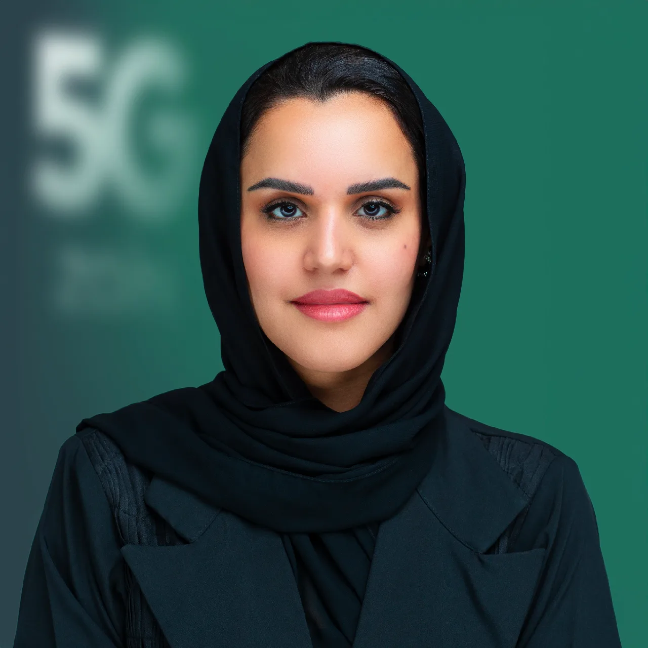 سيدة وراء التحول المؤسسي في زين السعودية: من هي إيمان الصعيدي؟