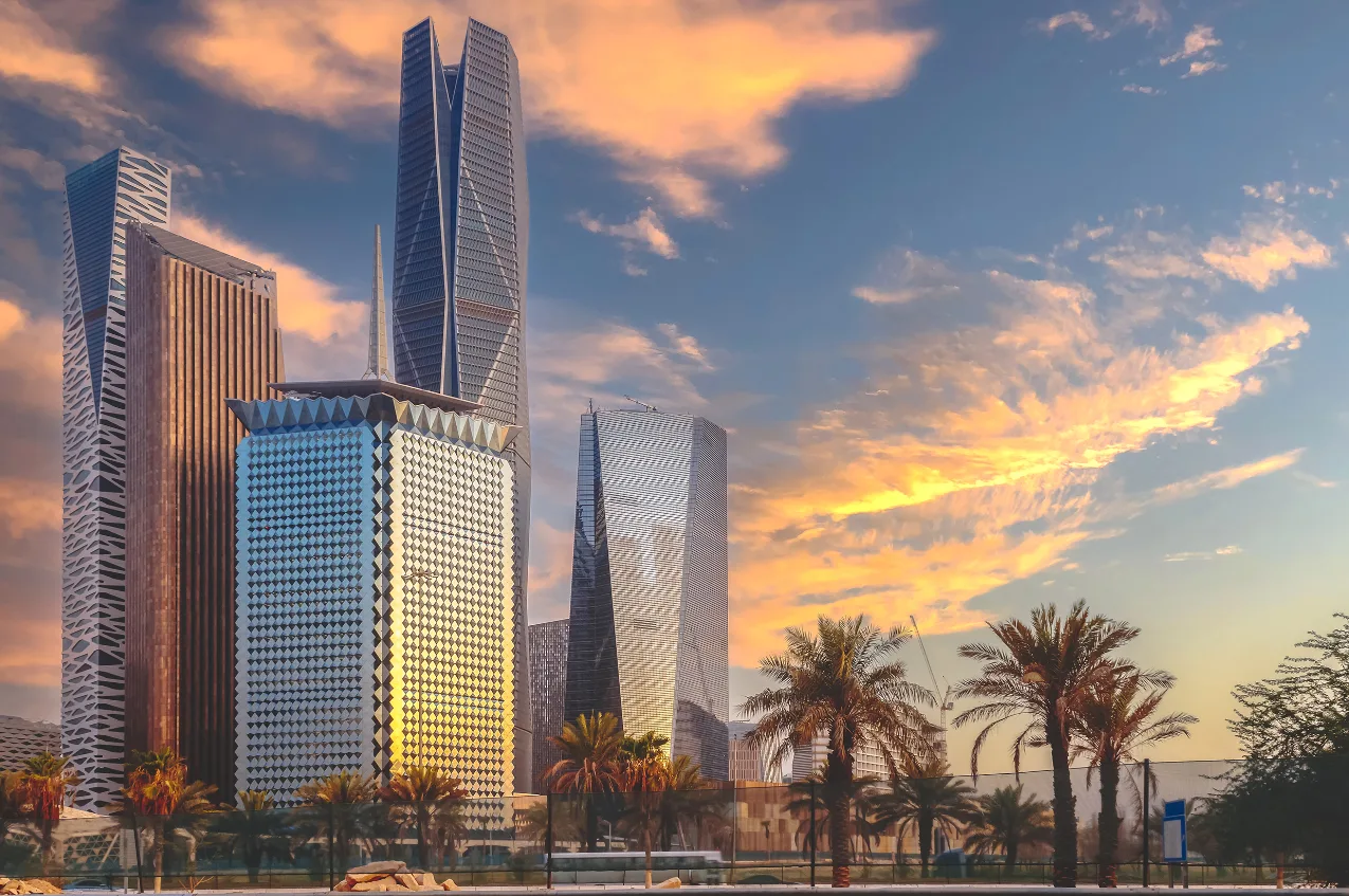 أكبر 10 بنوك في الخليج العربي من حيث رأس المال الأساسي