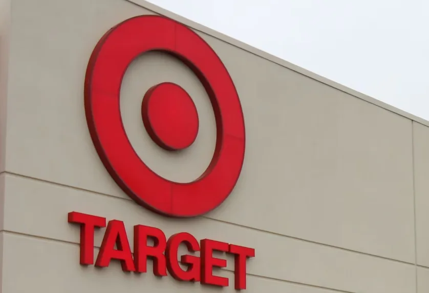انخفضت مبيعات Target لأول مرة منذ 7 سنوات