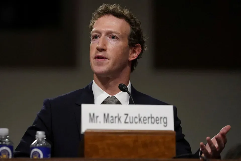 انخفاض أسهم Meta بنسبة 11%