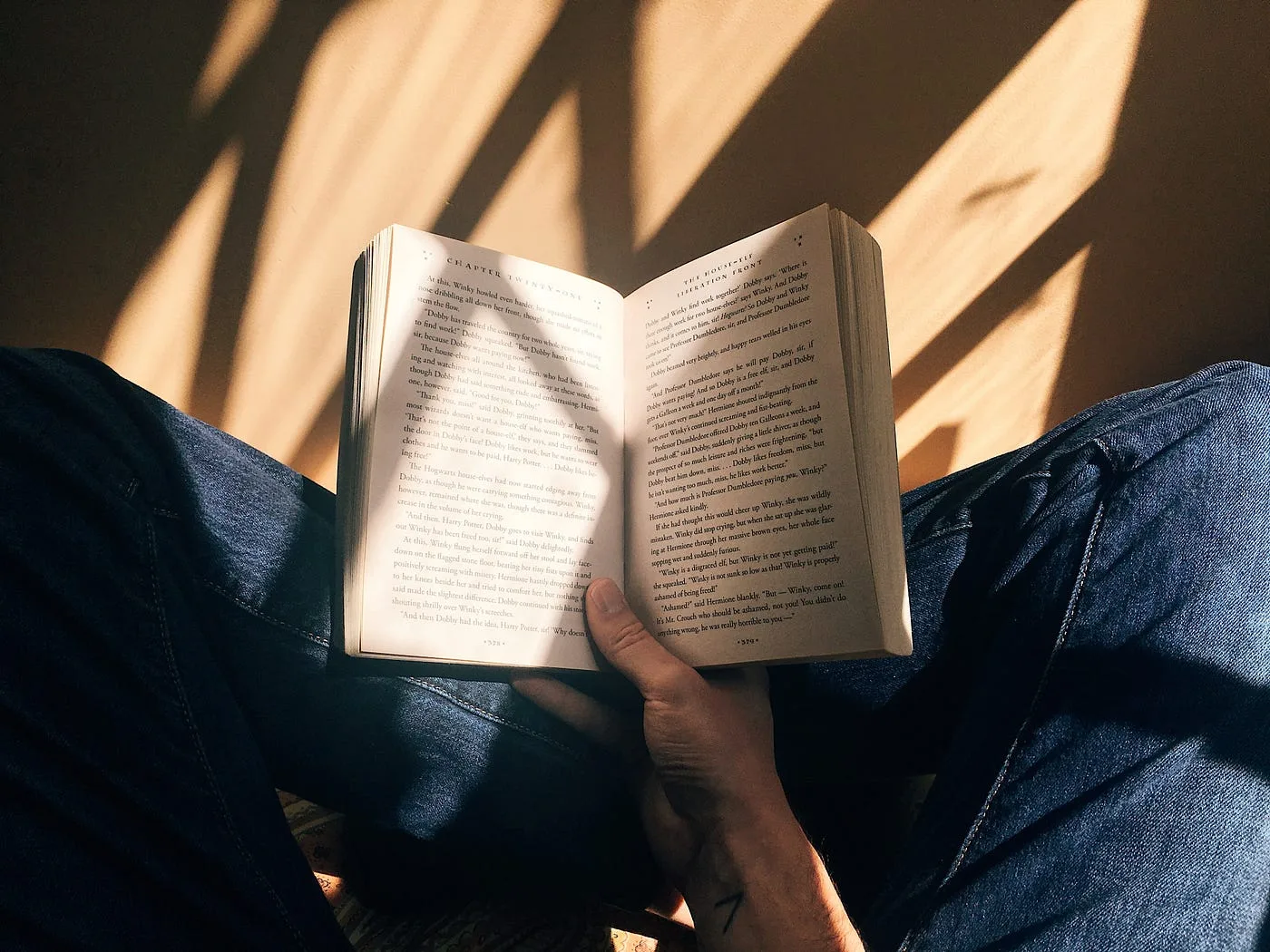 تعرف على 5 كتب يمكنها أن تجعل حياتك أكثر ثراءً وسعادة
