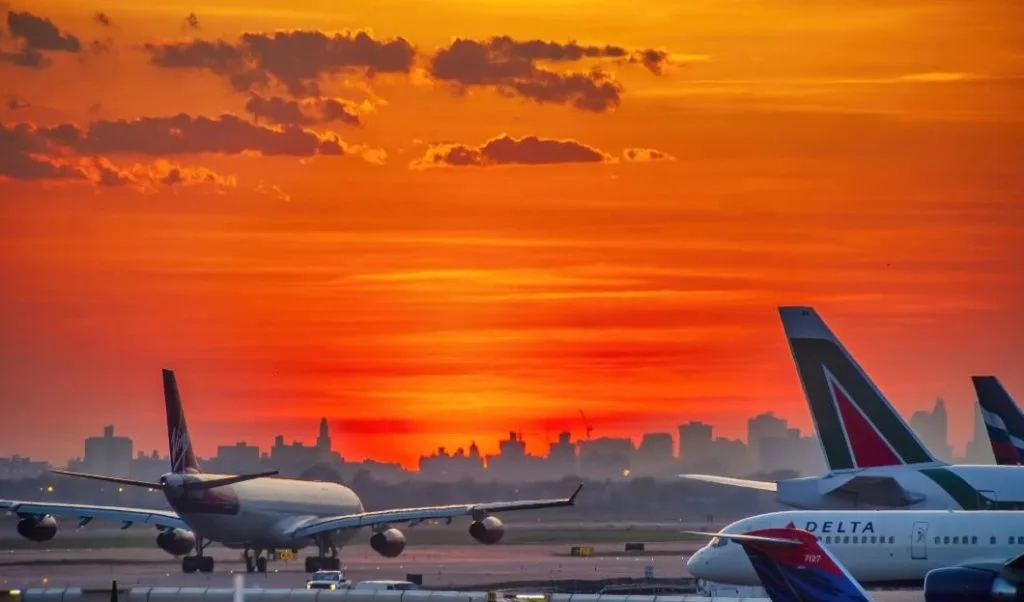 10 مطارات هم الأكثر ازدحاماً في العالم ... تعرف عليهم - صورة 3