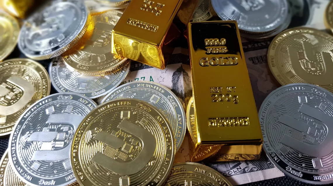 أيهما أفضل الاستثمار في الذهب أم الفضة؟
