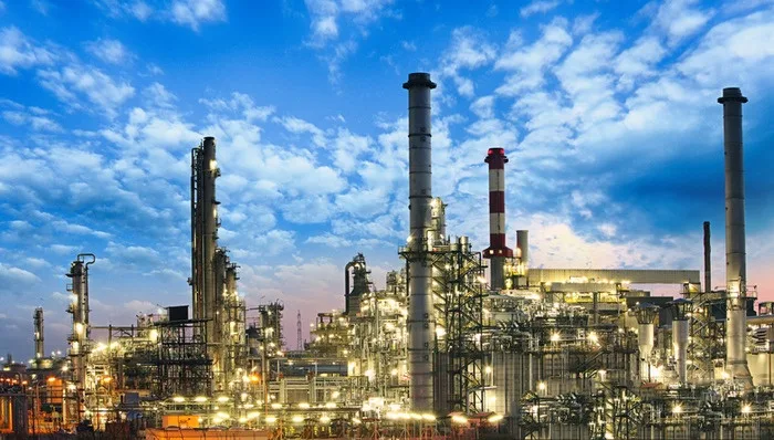 أكبر الصناعات في العالم 2025