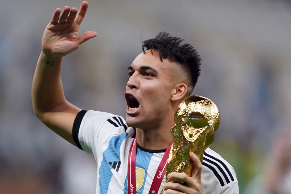 اللاعبون الأعلى قيمة تسويقيًا في العالم لعام 2024: دراسة لتأثيراتهم على السوق والأندية - صورة 5