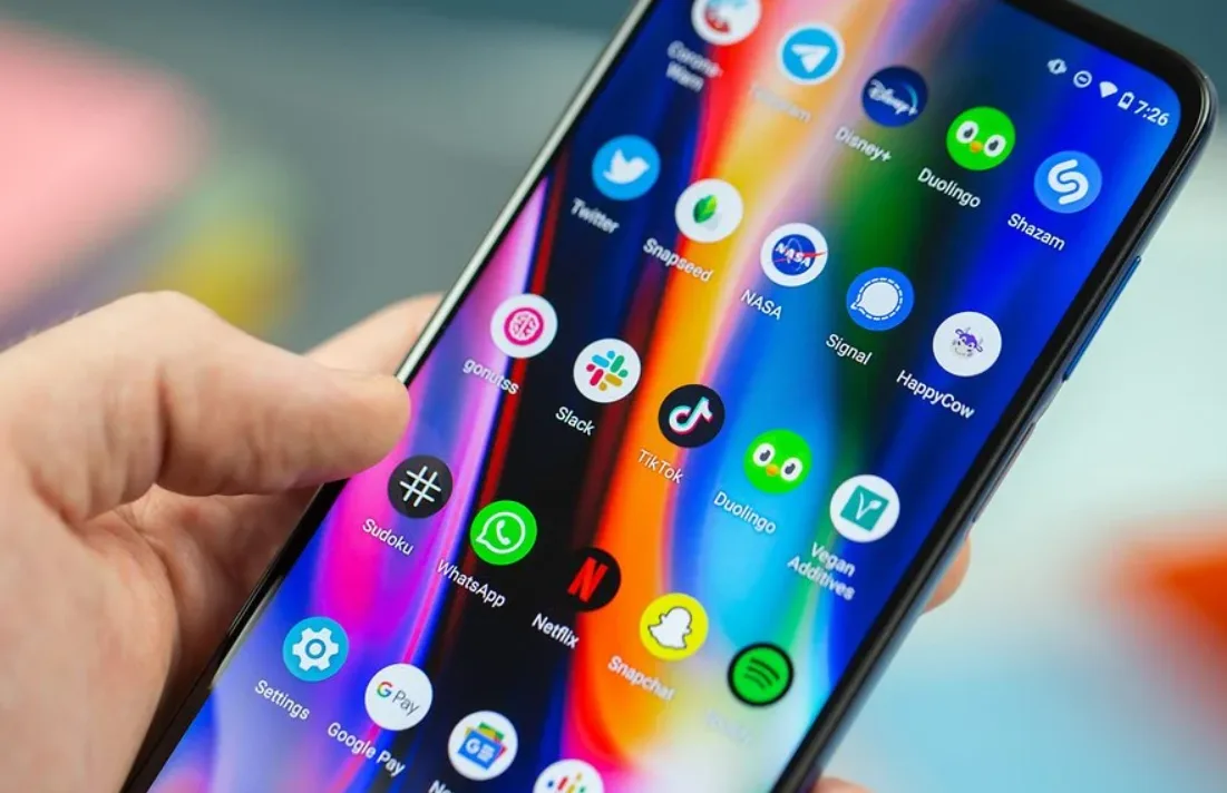 التطبيقات الأكثر تنزيلًا على iPhone في عام 2024