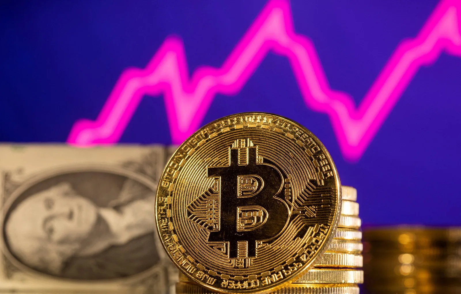 توقعات بارتفاع سعر البيتكوين بشكل كبير في 2025