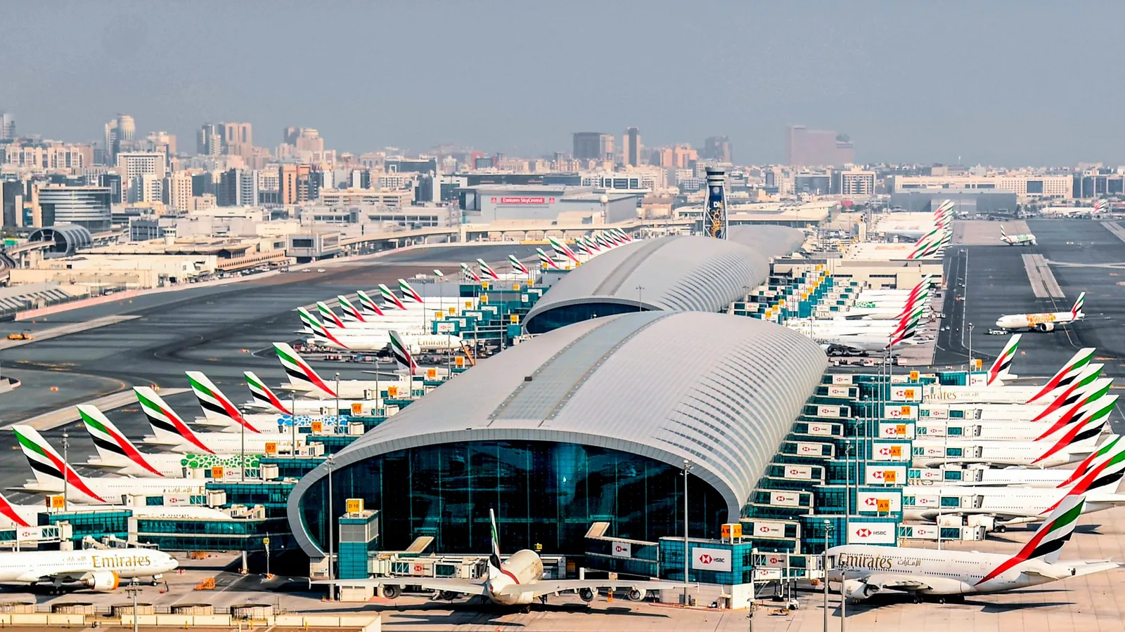ارتفاع أعداد المسافرين في مطار دبي إلى أكثر من 86.8 مليون مسافر في 2023